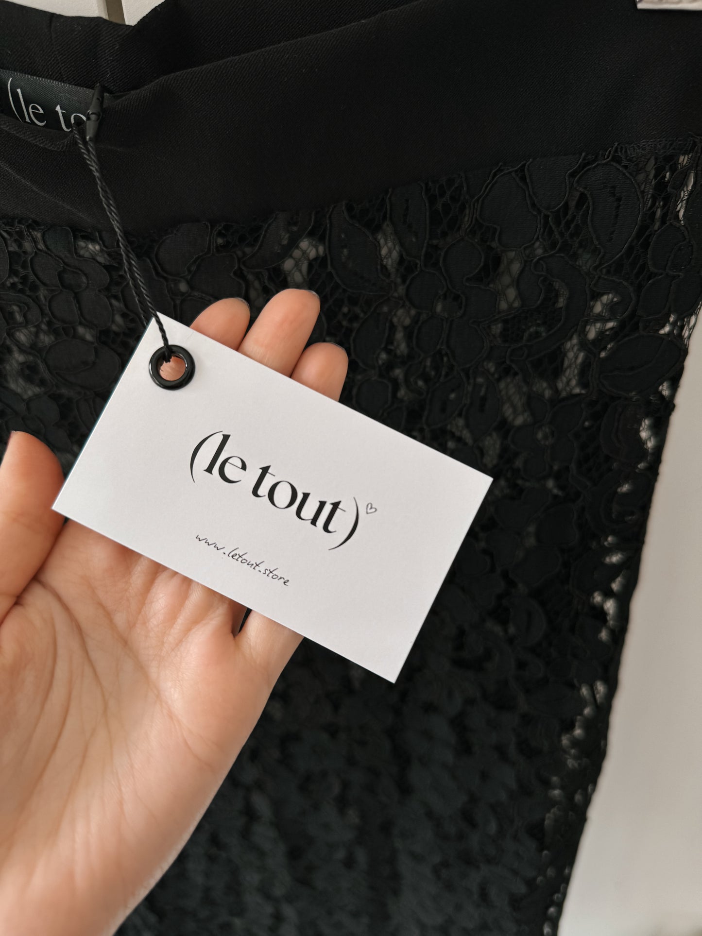 Toulouse Lace Skirt Black