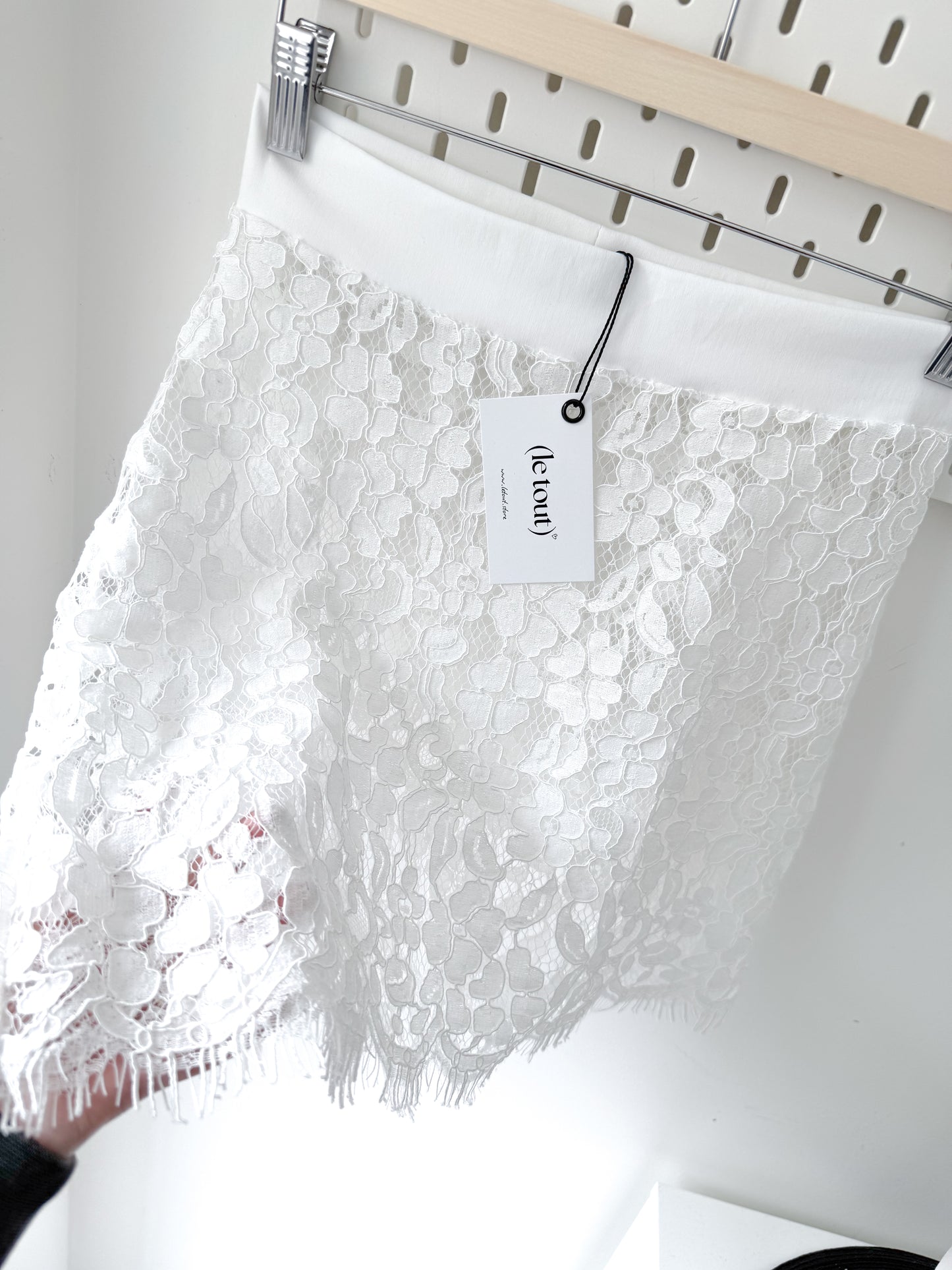 SKIRT ROME // white lace