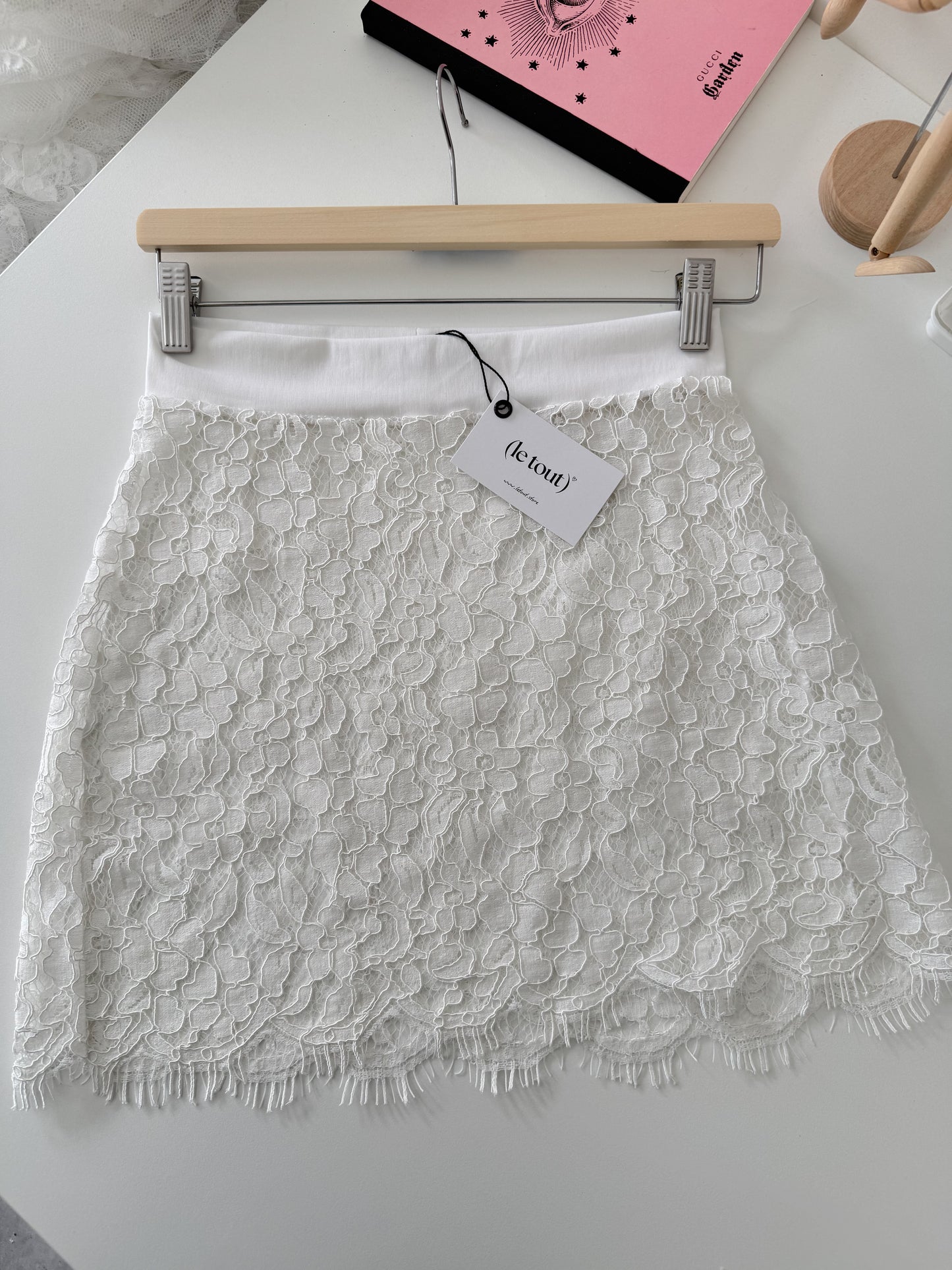 SKIRT ROME // white lace