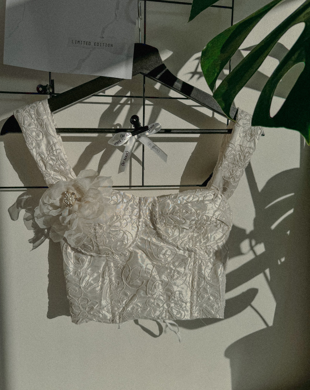 CORSET PARIS – LE TOUT